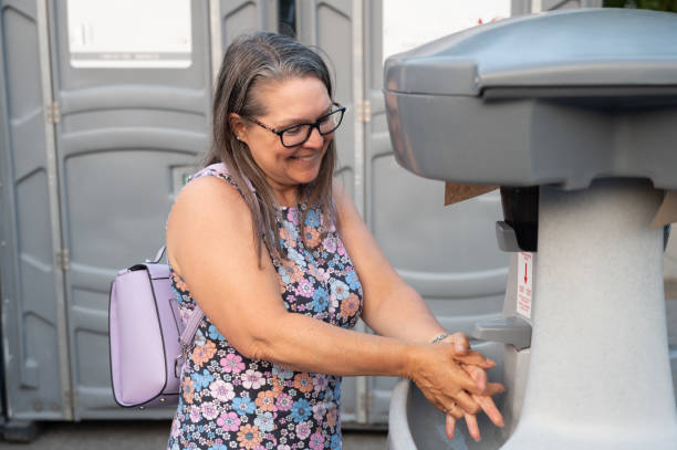 Best Construction site porta potty rental  in St Albans, WV